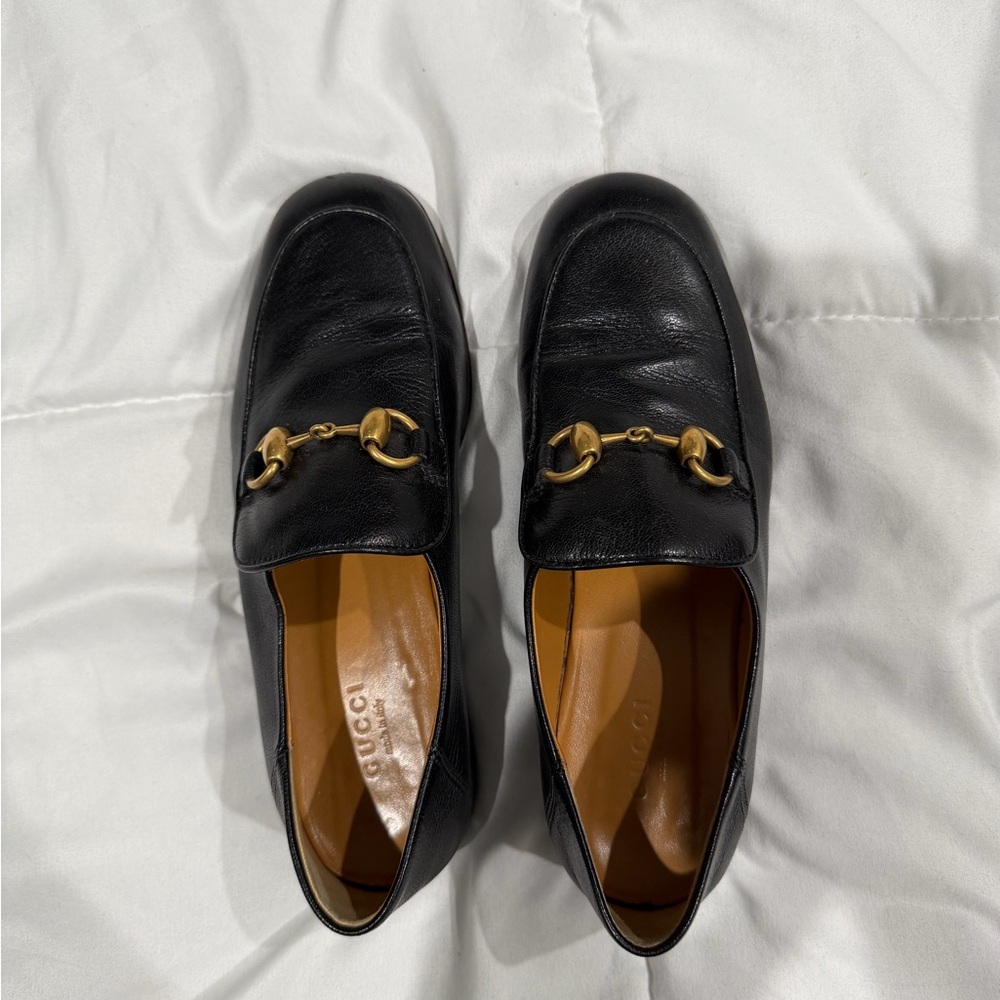 Gucci Black Leather Loafers with Gold Accent